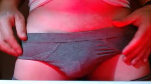 Snapshot of sbutter chatting on 01-07-26, 12:13 sbutter online show from 01-07-26, 12:13