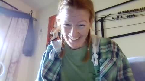 Snapshot of scandlamy chatting on 04-29-26, 06:14 ScandlAmy online show from 04-29-26, 06:14