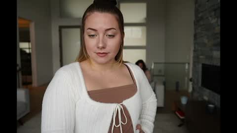 scarlajade online show from 01-09-25, 10:20