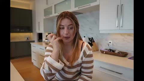 Snapshot of scarlajade chatting on 03-11-25, 11:26 scarlajade online show from 03-11-25, 11:26