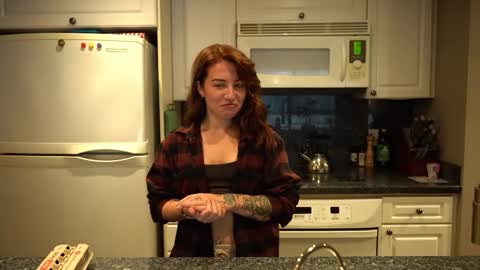 Snapshot of scarlajade chatting on 11-14-25, 10:29 scarlajade online show from 11-14-25, 10:29