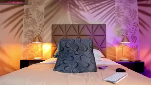 Scarleet online show from 10-23-25, 08:07