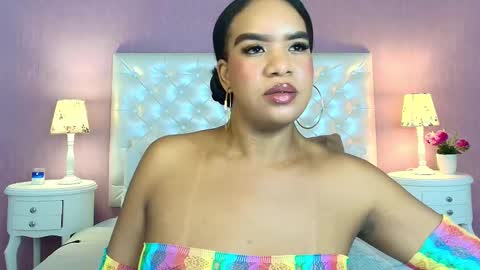 Scartlett online show from 10-19-25, 09:04