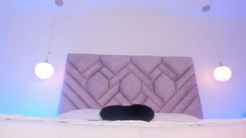 Snapshot of scarleett_johansson chatting on 01-17-26, 08:34 Scarlett online show from 01-17-26, 08:34