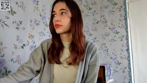 Snapshot of scarlet1flowers chatting on 09-30-25, 08:19 Kira online show from 09-30-25, 08:19