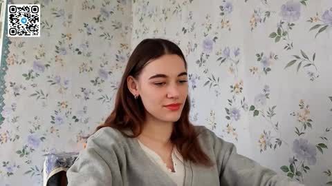 Snapshot of scarlet1flowers chatting on 10-11-25, 09:08 Kira online show from 10-11-25, 09:08