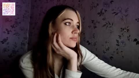 Snapshot of scarlet1flowers chatting on 11-20-25, 10:09 Kira online show from 11-20-25, 10:09