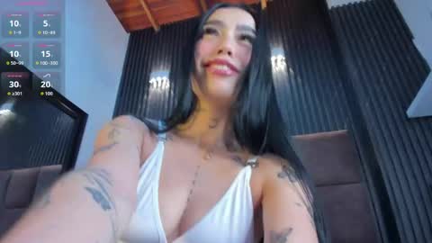 scarlet__jones_ online show from 05-26-26, 04:52