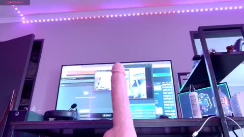 Snapshot of scarlet_carnal chatting on 10-18-25, 09:10 Scarlet Carnal - online show from 10-18-25, 09:10