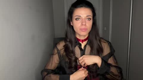 Sophie online show from 05-13-26, 07:17