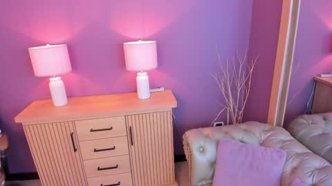 Scarlet Edwars online show from 03-03-25, 12:05