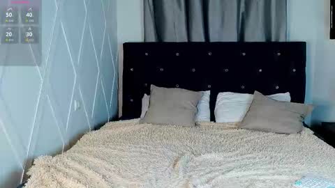 Snapshot of scarlet_enchantress chatting on 03-19-26, 09:30 scarlet_enchantress online show from 03-19-26, 09:30