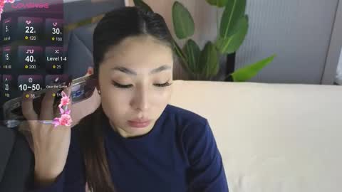 Snapshot of scarlet_ice chatting on 11-26-25, 05:19 scarlet_ice online show from 11-26-25, 05:19