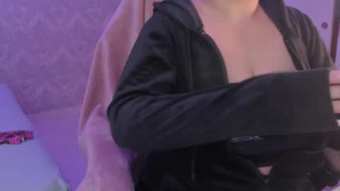  Celeste online show from 10-07-25, 12:02