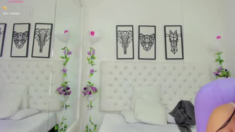 Snapshot of scarlet_stan22 chatting on 01-03-25, 10:52 Isa online show from 01-03-25, 10:52