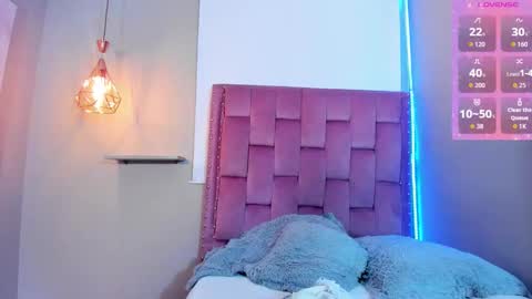 scarlet_vixen_ online show from 03-14-26, 12:32