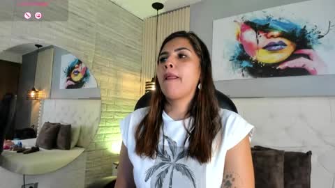 Scarlet online show from 04-13-26, 07:52