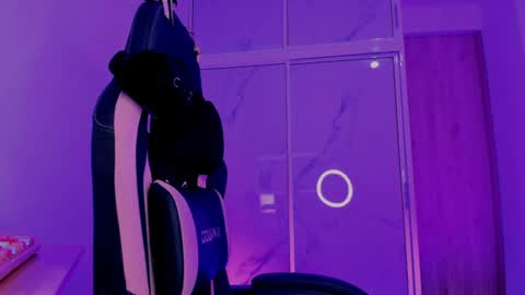 Scarlet online show from 07-07-26, 01:41