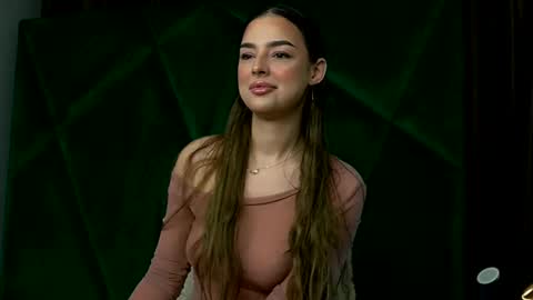 Scarlet online show from 03-28-26, 12:32