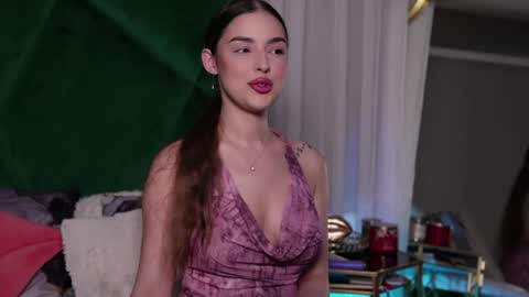 scarletcolesx online show from 05-26-26, 10:06