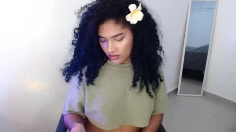 Snapshot of scarletfox23 chatting on 10-27-25, 08:57 Scarlet Fox online show from 10-27-25, 08:57