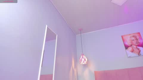 Scarlet  online show from 01-30-25, 11:02