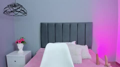 Scarlet  online show from 03-08-25, 04:50