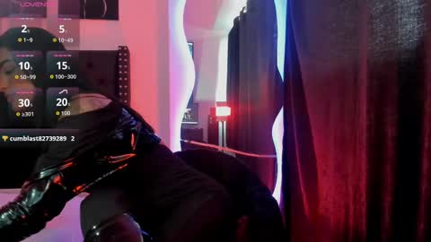 scarleth061 online show from 09-11-25, 09:26