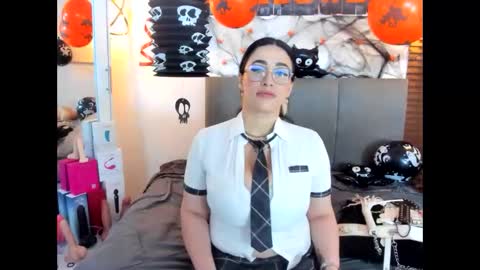 scarleth online show from 10-24-25, 11:17