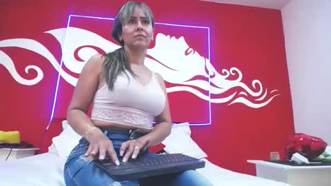 Scarleth online show from 09-21-25, 04:52