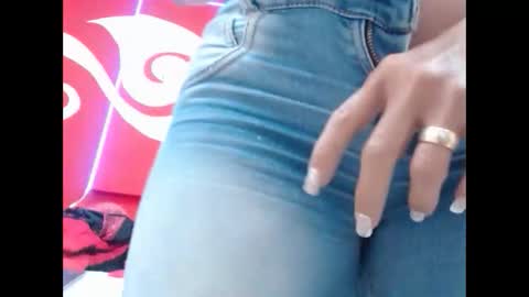 Scarleth online show from 10-29-25, 03:36