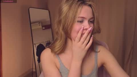 scarletmarney online show from 03-26-26, 03:12