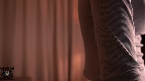 Snapshot of scarletmore chatting on 02-23-25, 01:02 Scarlet online show from 02-23-25, 01:02