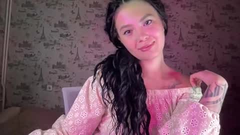 Snapshot of scarletpetal chatting on 10-04-25, 10:35 scarletpetal online show from 10-04-25, 10:35