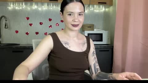 Snapshot of scarletpetal chatting on 02-11-26, 02:00 scarletpetal online show from 02-11-26, 02:00