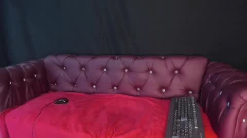 scarlett__14 online show from 04-15-26, 07:58