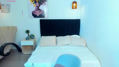 Scarlett online show from 10-03-25, 01:30