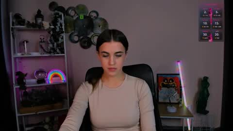 Scarlett online show from 04-10-26, 06:18