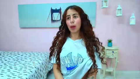 Snapshot of scarlett_clyde chatting on 05-14-26, 12:23 Scarlett online show from 05-14-26, 12:23