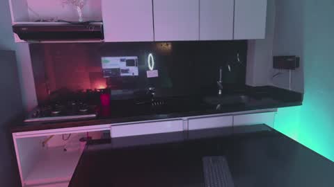 Scarlett Collins online show from 12-09-24, 09:39