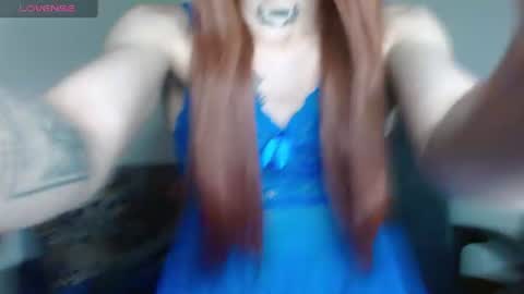 Snapshot of scarlett_crastrawberry chatting on 06-28-26, 01:22 scarlet online show from 06-28-26, 01:22