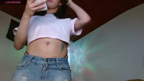 Snapshot of scarlett_crastrawberry chatting on 07-30-26, 06:29 scarlet online show from 07-30-26, 06:29