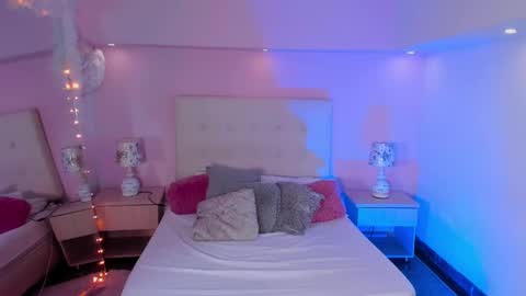 Snapshot of scarlett_dreamss7 chatting on 03-04-25, 01:45 Scarlett online show from 03-04-25, 01:45