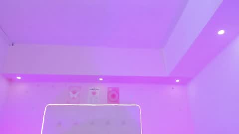 Snapshot of scarlett_dreamss7 chatting on 04-29-26, 05:30 Scarlett online show from 04-29-26, 05:30