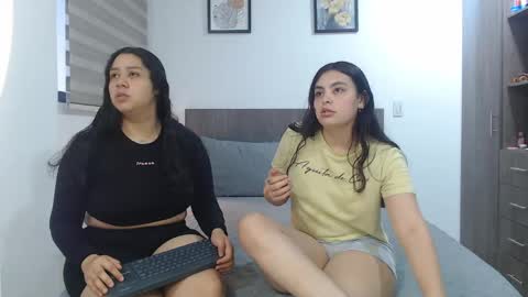 Snapshot of scarlett_evance chatting on 04-27-26, 10:57 Scarlett and Jazmin online show from 04-27-26, 10:57