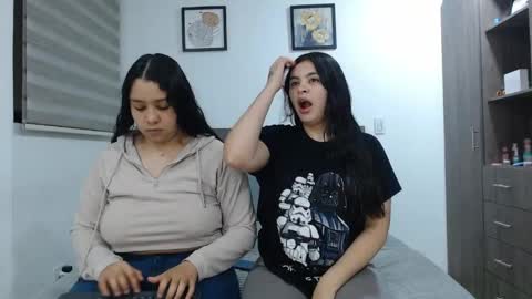 Snapshot of scarlett_evance chatting on 06-09-26, 09:43 Scarlett and Jazmin online show from 06-09-26, 09:43