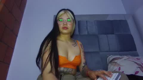 Snapshot of scarlett_johhns chatting on 10-02-25, 11:12 scarlett_johhns online show from 10-02-25, 11:12