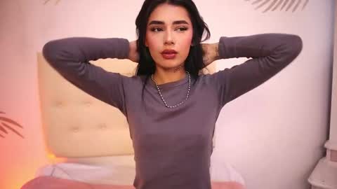 Lauren Scarlett online show from 11-03-25, 07:48