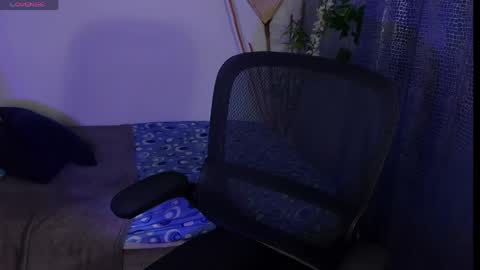 scarlett online show from 04-18-26, 05:11