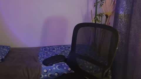 scarlett online show from 05-01-26, 05:34